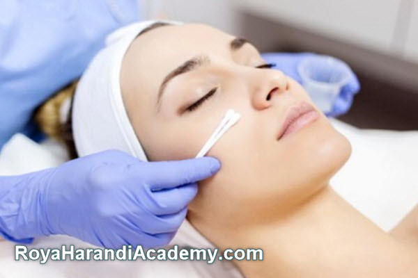 ارائه پکیج های درمانی لک در آکادمی رویا هرندی