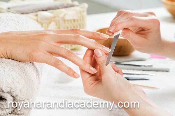 آموزش تخصصی بیوتی تراپی توسط بهترین متخصصان | آکادمی رویا هرندی