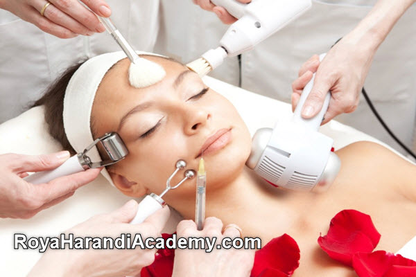 دوره آموزش فیشیال صورت 0 تا 100 با مدرک بین المللی | آکادمی رویا هرندی