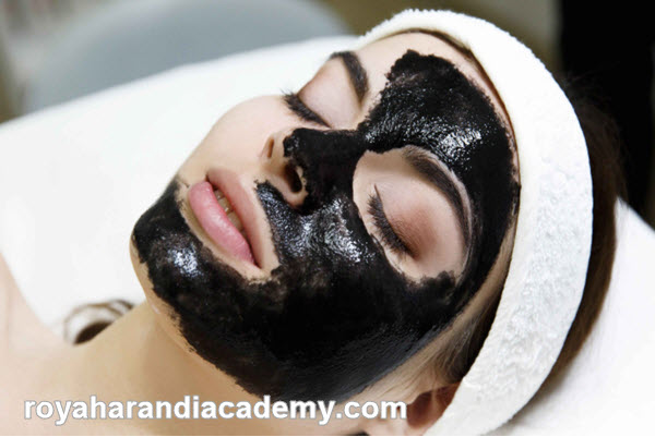 روش لایه برداری کربن تراپی چگونه است؟ | آکادمی رویا هرندی