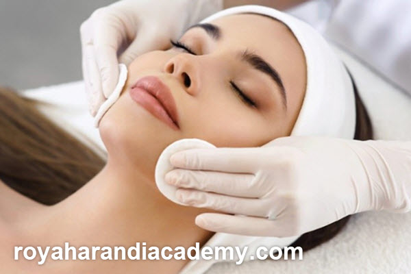 برگزاری دوره پاکسازی پوست در غرب تهران