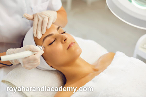 رفع کک و مک با دستگاه نانو آر اف در غرب تهران