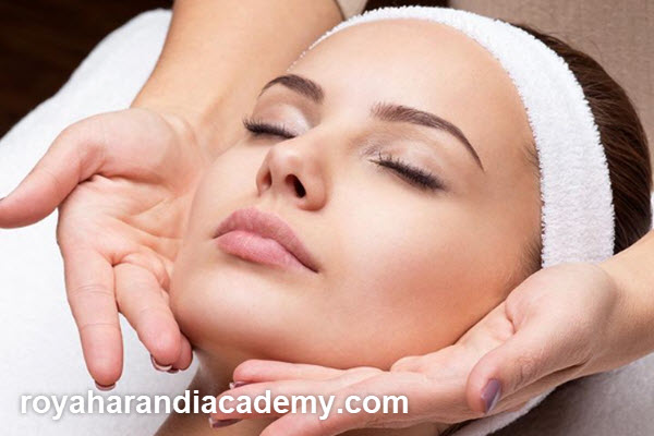 هزینه آموزش پاکسازی پوست در سال 1404