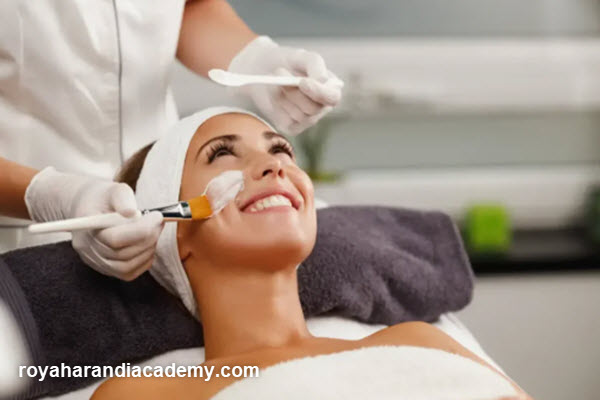 آموزش بیوتی تراپی و مراقبت از پوست با ارائه مدرک بین المللی